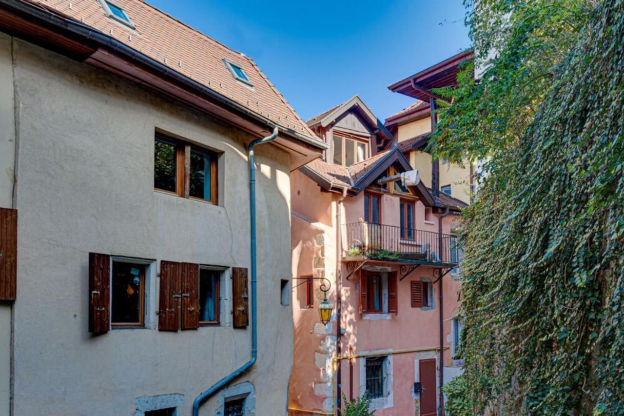 Escale Annecienne Furnished Flat Annecy Exterior foto